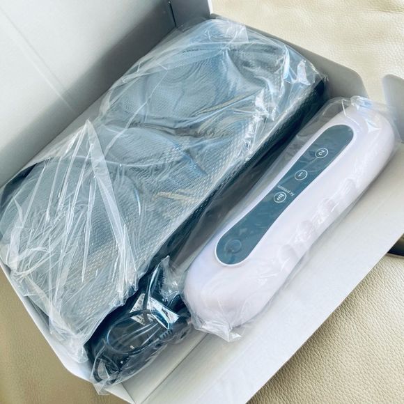 Aquapro Air Compression Leg and Foot Massager - Picture 6 of 7